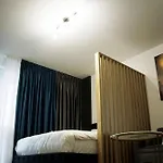 Cosy Nest Coresi Apartmán *