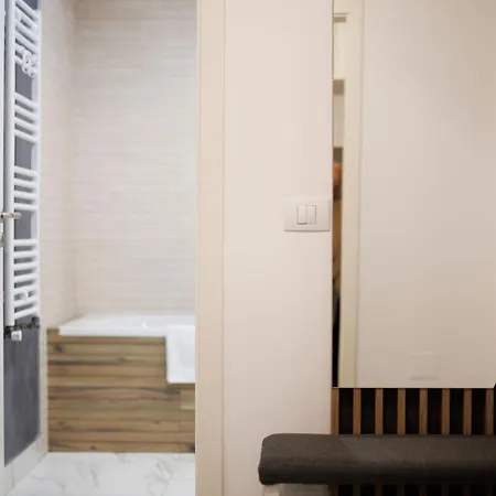 アパート Cosy Nest Coresi *