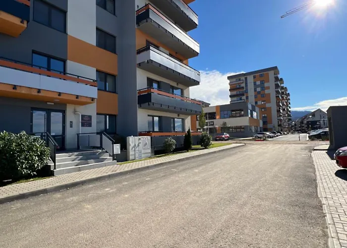 Cosy Nest Coresi Apartment